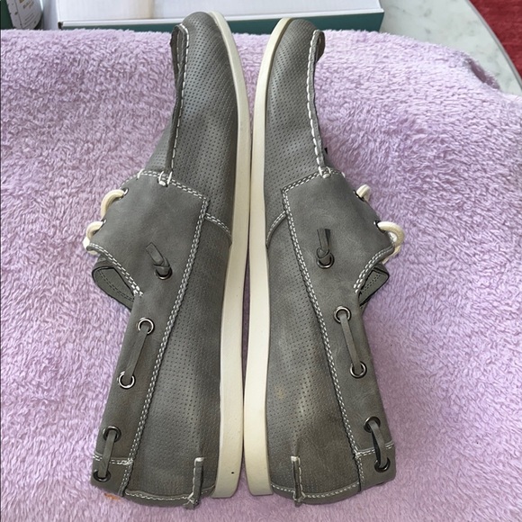Gray Madden Boat Shoes Suede Material - Picture 6 of 8